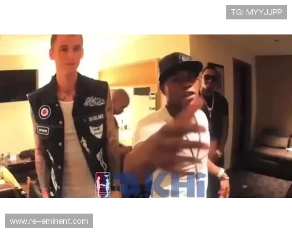 梅威瑟49岁复出约战泰森拳坛